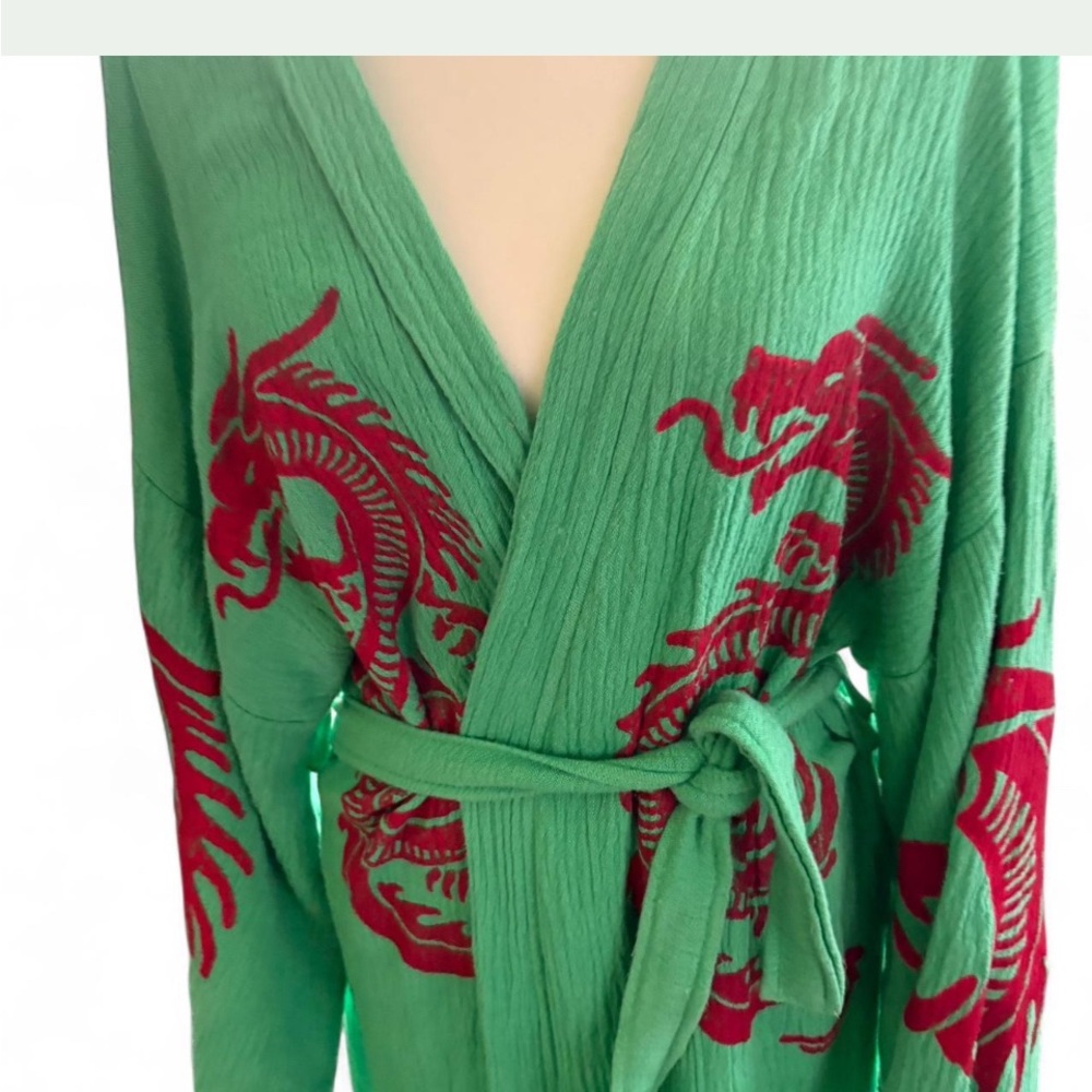 Handmade 100% 2 layers Muslin Cotton Green Kimono with Red Dragon Design - Picture 3 of 6